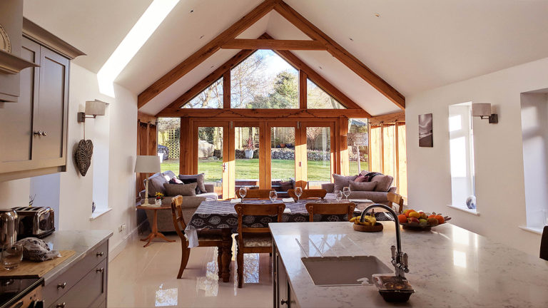 Custom oak timber frame buildings